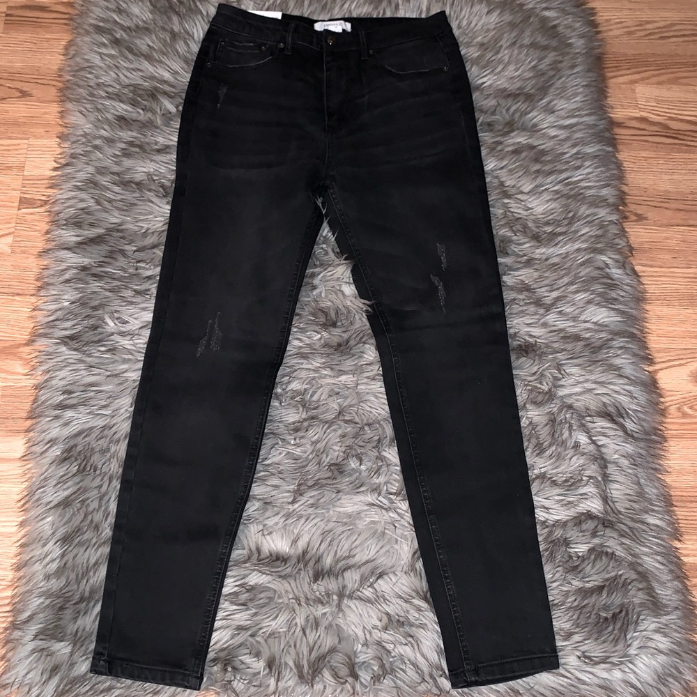 Forever 21 Women’s Black Jeans